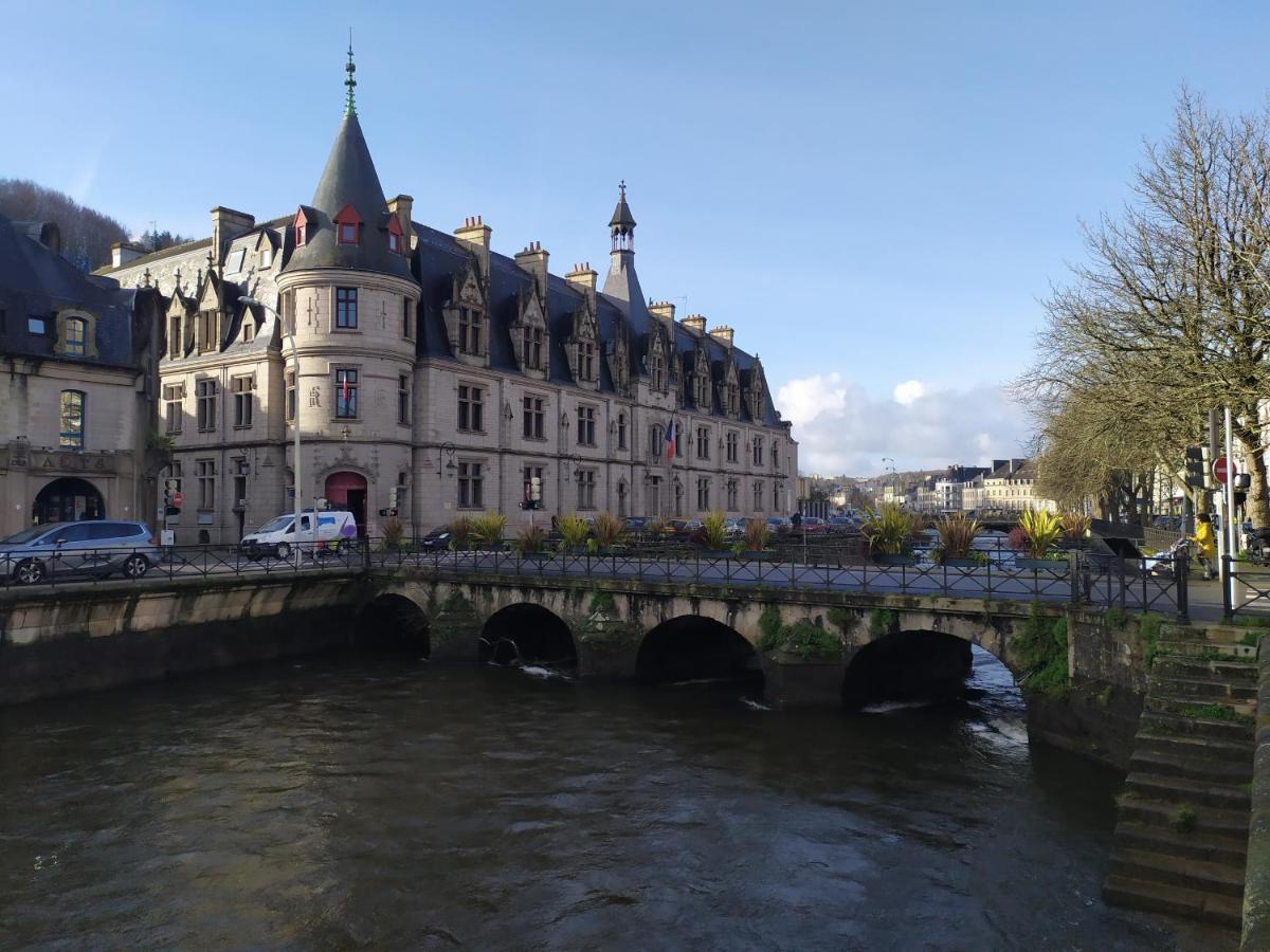 Logement Atypique Bien Etre Au Coeur De La Nature Quimper Exteriör bild